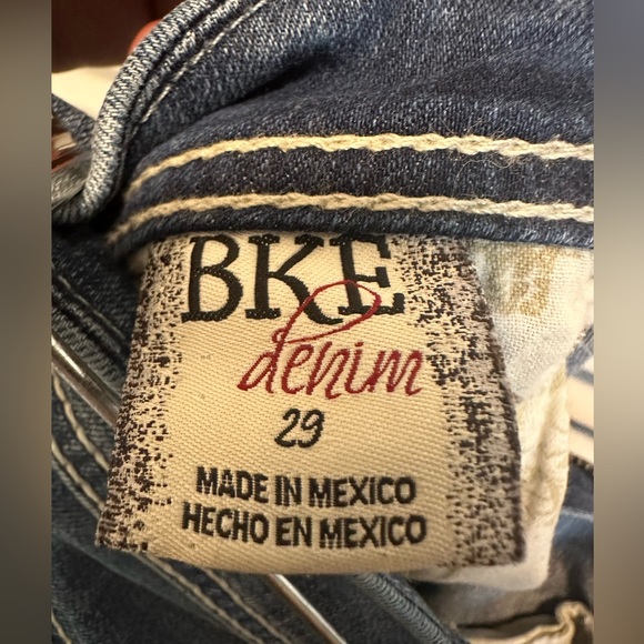 Buckle Culture Denim Shorts - Picture 3 of 6